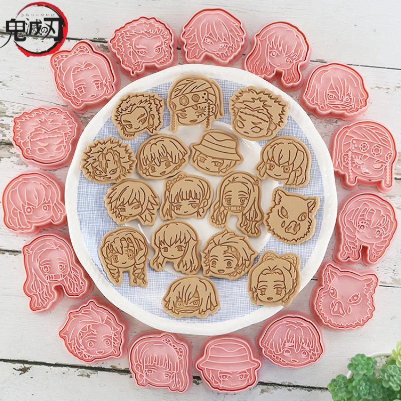 Kitchen Gadgets In Japan - Demon Slayer Cake Koekjesvormer Set Tanjirou